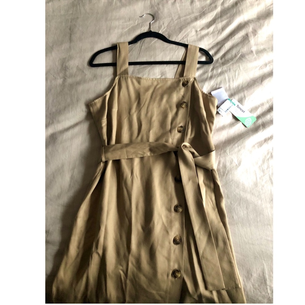 Size 12 Simon’s Belted Tencel Dress